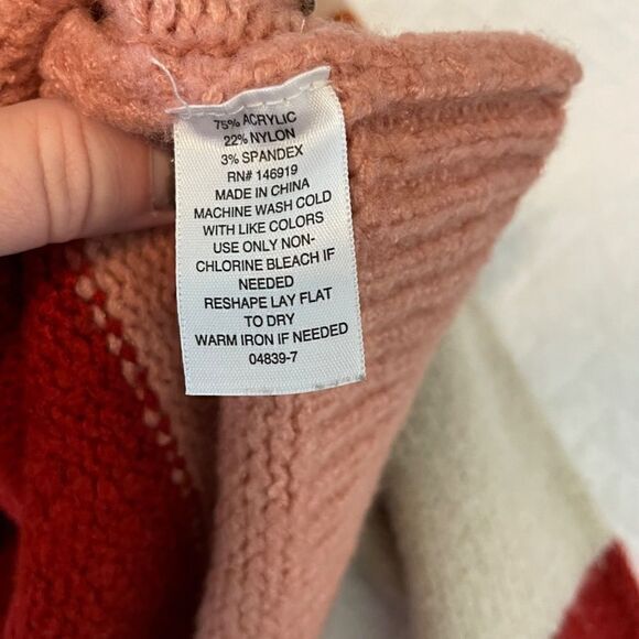 a.n.a. Red, Muave & Cream Striped Fuzzy Sweater - M - Picture 8 of 8